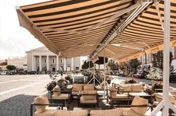 WHO HIT JOHN baras, Vilnius